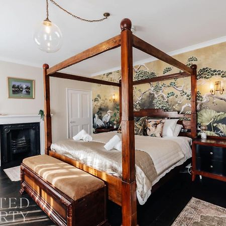 Central Townhouse With Garden & Free Parking 巴斯 外观 照片