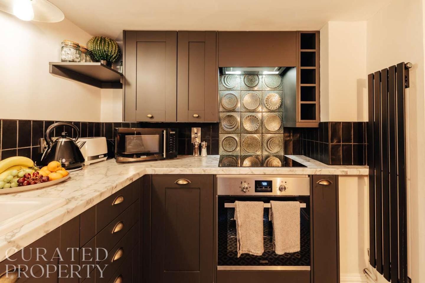 Central Townhouse With Garden & Free Parking 巴斯 外观 照片